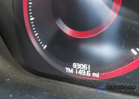 2020 Volvo Xc60 Hybrid T8 Momentum z USA, uszkodzony, nr VIN YV4BR0DK5L1424988